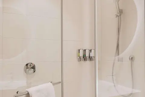 Hampton by Hilton Vienna City West in Wenen — foto 23