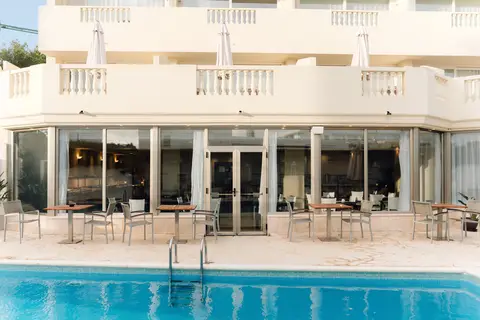 Hotel Moon Dreams Paraiso in Santa Eulària des Riu — foto 6