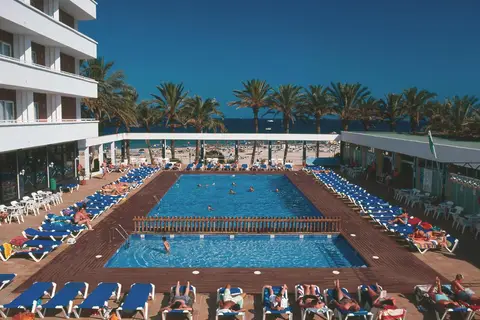 Ushuaïa Ibiza Beach Hotel & The Unexpected Ibiza Hotel in Sant Jordi de ses Salines — foto 23