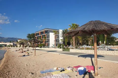 Liberty Plaza Hotel in Novalja, foto 11