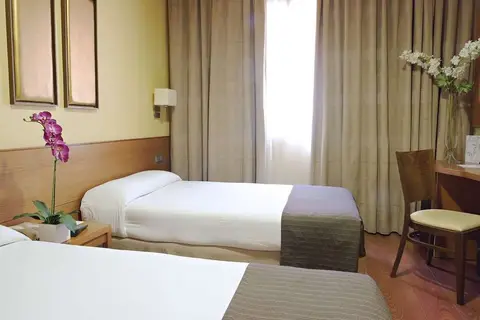 Sterling Hotel in Madrid — foto 18