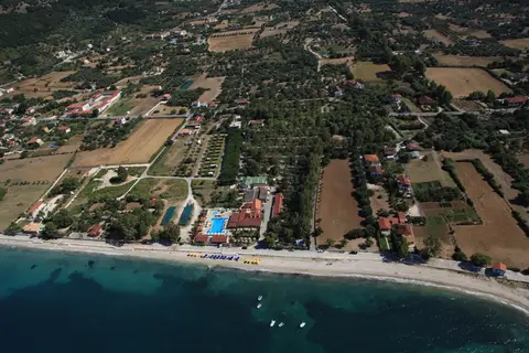 Camping Karavomilos Beach in Sami — foto 11