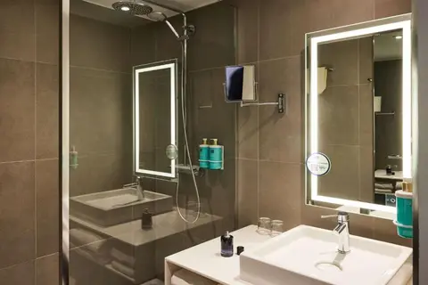 Novotel Edinburgh Centre in Edinburgh — foto 30