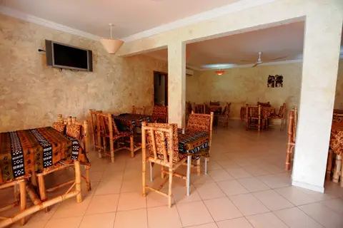 Bamboo Garden Hotel in Kanifing — foto 4
