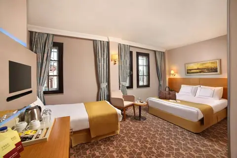 Almina Hotel in Fatih — foto 4