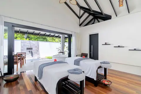Noku Maldives Vignette Collection in Restaurant & Bar — foto 10