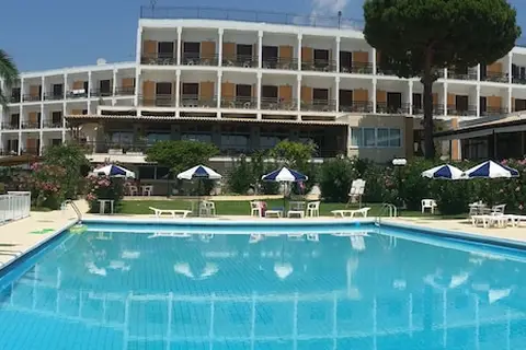 Irinna Hotel in Σβορωνάτα — foto 18
