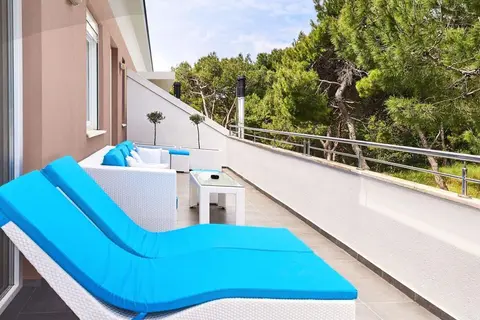 Ribarska Koliba Resort in Pula