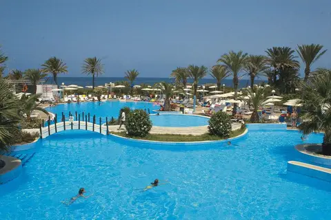 El Mouradi Skanes Beach in المنستير — foto 12