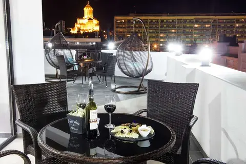 Tbilisi Inn in Tbilisi — foto 12