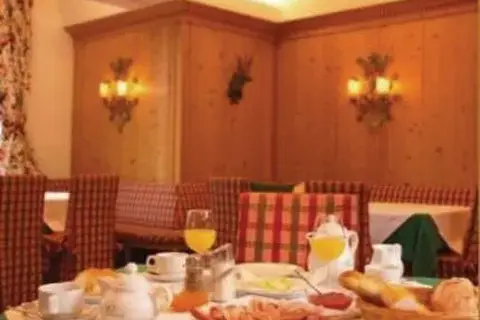 Hotel Lukashansl in Bruck an der Großglocknerstraße — foto 8