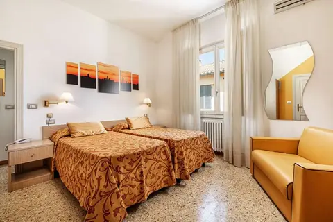 Hotel Minerva Siena in Sienna — foto 12