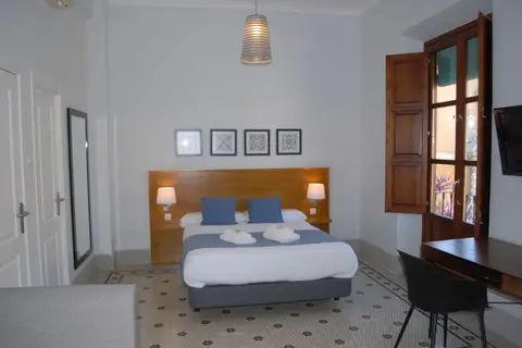 La Perla Granada Suites in Granada — foto 20