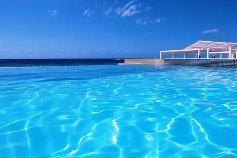 Papagayo Beach Hotel in Willemstad — foto 3