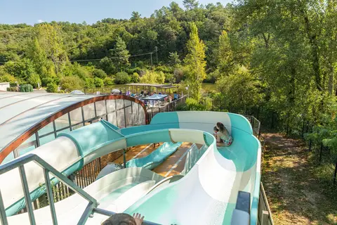 Camping Le Val D Ussel in Proissans — foto 2