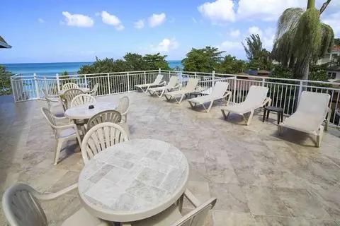 CocoLaPalm A Seaside Resort in Marleys by the sea — foto 20