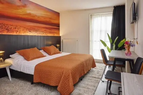 Hotel 't Gemeentehuis Bedum in Bedum — foto 7