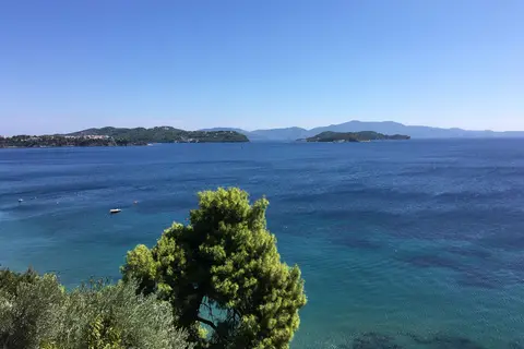 Vassilias Beach in Αχλαδιάς — foto 9