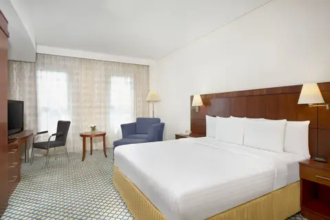 Millennium Lakeview Hotel in Dubai — foto 8