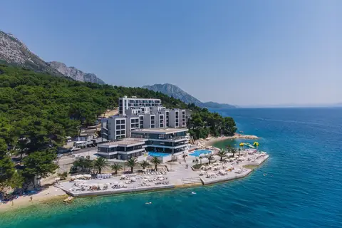 Morenia Beach Resort in Gradac