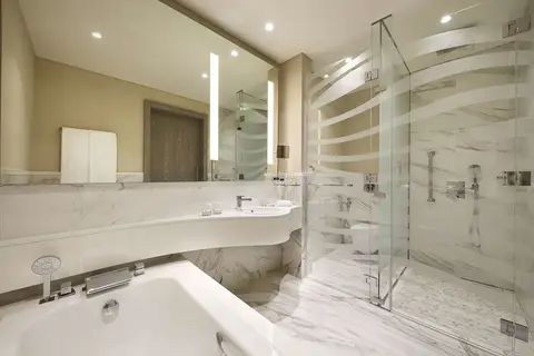 DoubleTree by Hilton Hotel Doha Old Town in Doha — foto 24