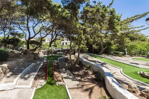 Globales Almirante Farragut in Ciutadella, foto 21