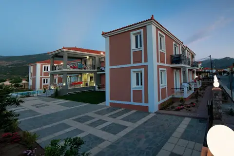 Sun & Sea Luxury Hotel in Πέτρα — foto 15