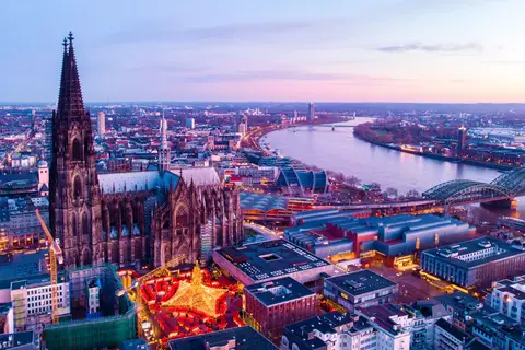 Kerstmarktcruise Düsseldorf en Keulen in Sevenum — foto 11