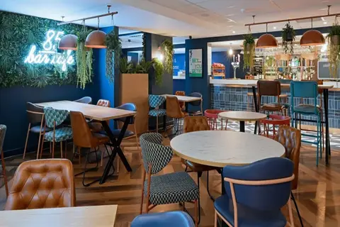 Travelodge Edinburgh Central in Edinburgh — foto 13
