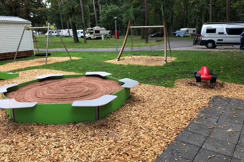 Knaus Campingpark Nürnberg foto 7