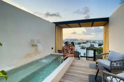 Hive Cancun in Cancùn — foto 24