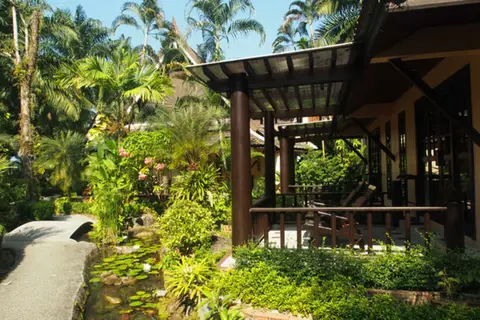 Khao Lak Palm Beach Resort in บ้านบางหลาโอน — foto 12