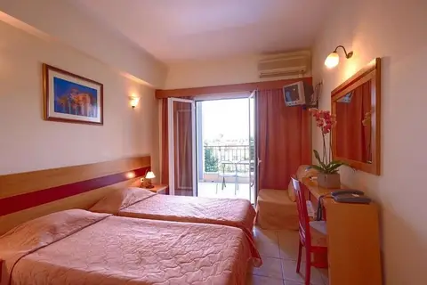 Hellinis Hotel in Korfoe, foto 18