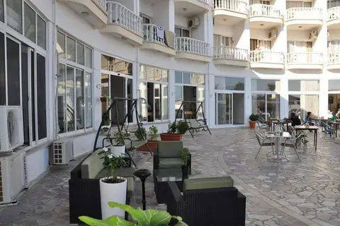 Hotel Sempati in Lapta — foto 28