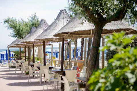 Long Beach Village in Ravenna — foto 3