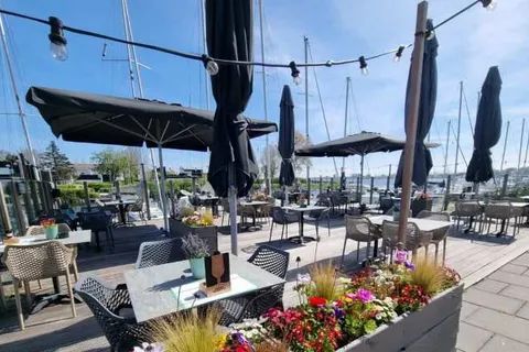 Camping en Villapark De Paardekreek foto 12