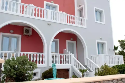 Blue Sea Hotel & Studios in Δημοτική Ενότητα Θήρας — foto 8