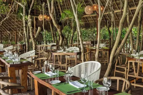The Fives Beach Hotel & Residences in Playa del Carmen — foto 27