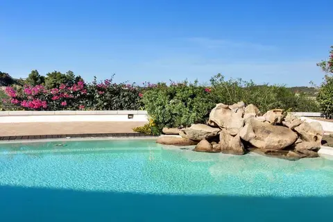 Il Giardino degli Oleandri in Poltu Quatu — foto 18