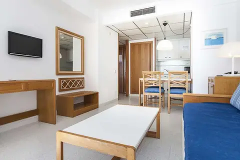 Globales Nova Apartments in Palmanova — foto 7