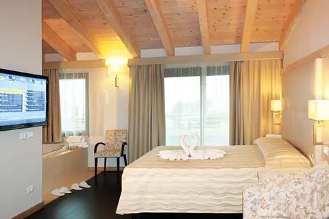 Hotel Porto Azzurro in Sirmione — foto 25