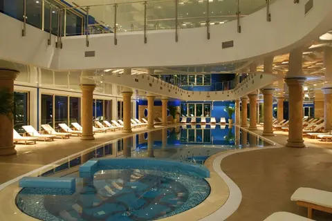 Splendid Conference & Spa Resort in Becici — foto 18