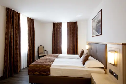 Romantik & Wellness Hotel Portici in Riva del Garda — foto 11