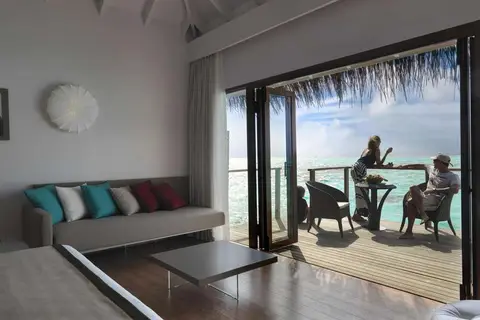 Cocoon Maldives Resort in އޮޅުވެލިފުށި — foto 21