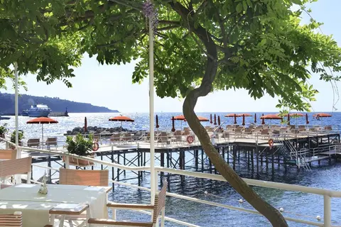 Grand Hotel Ambasciatori in Sorrento — foto 25