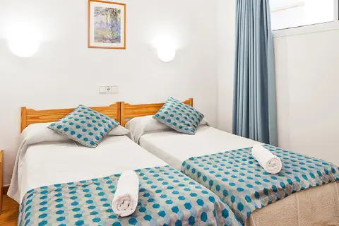 Aparthotel Puerto Cala Vadella in Sant Josep de sa Talaia — foto 11