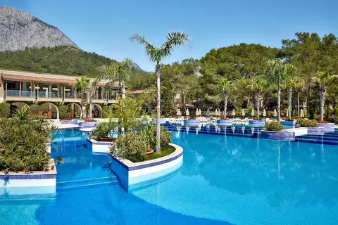 Kimeros Park Holiday Village in Kemer