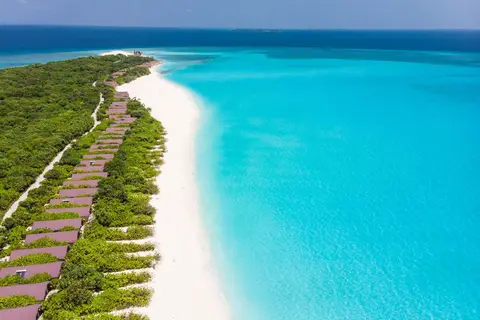 Hondaafushi Island Resort in Dhaalu Atoll — foto 5