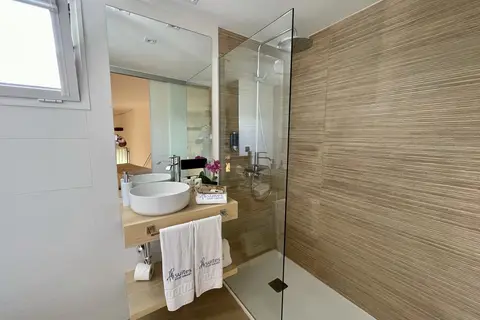 Hotel Emblemtico Hi Suites in Santa Cruz De Tenerife — foto 22