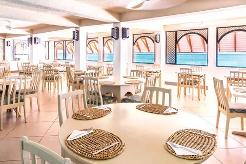 Barbados Beach Club in Christchurch — foto 7